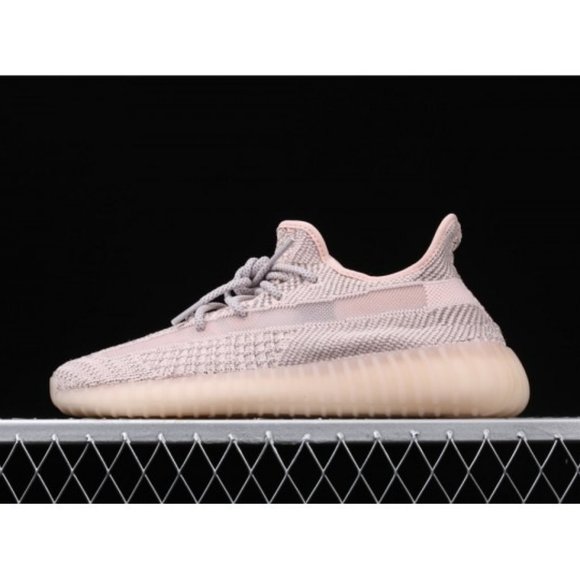 *SOLD* Women Adidas Yeezy Boost 350 V2 Synth Shoe In Silver Pink - Picture 1 of 7
